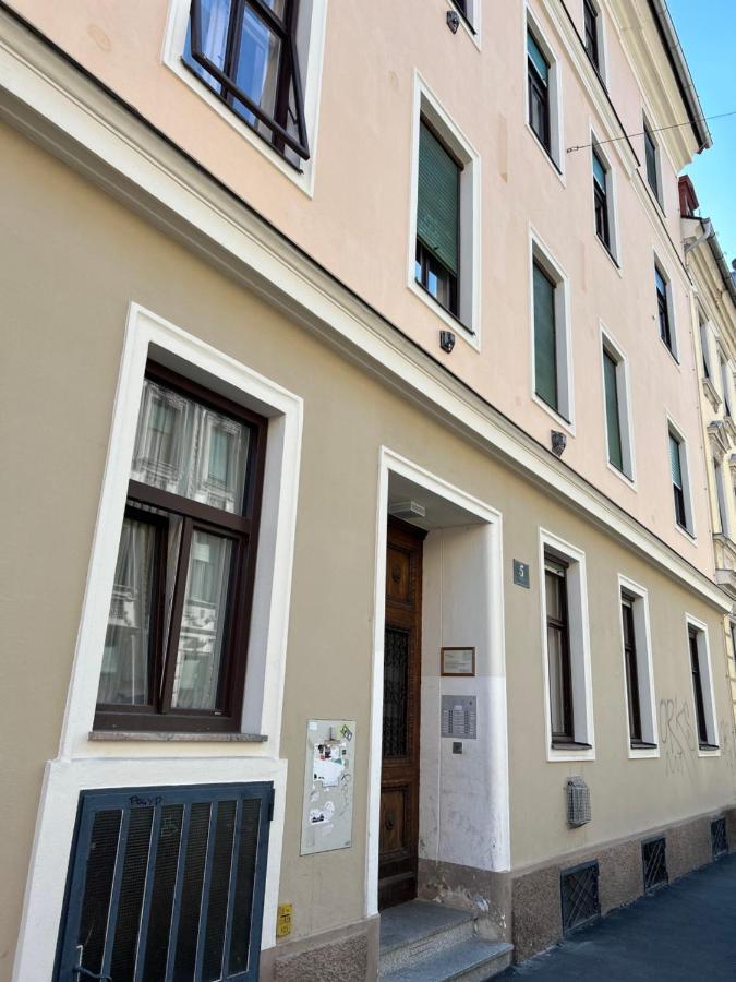 Urban Apartement, Internet, Veranda, Zentrum Graz Luaran gambar